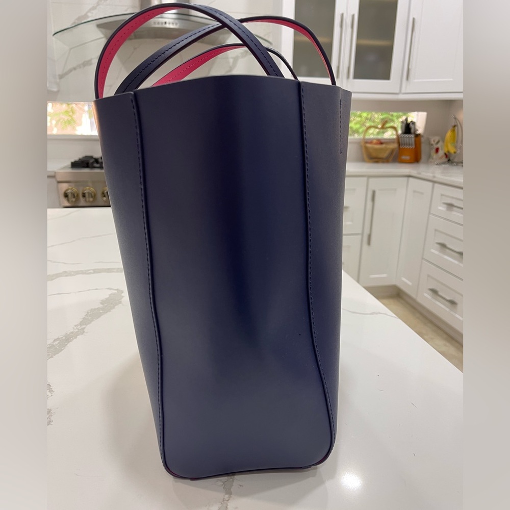 Kate Spade Navy Tote with Colorful Camel Design - Picture 5 of 16